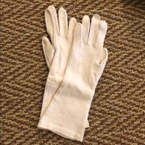 White leather Gloves